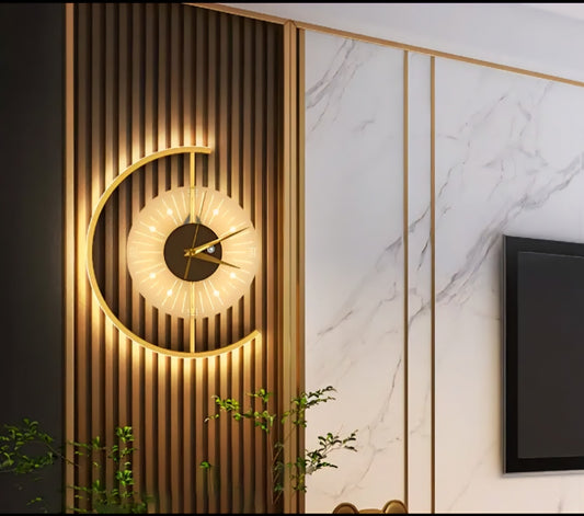 Zest LED Wall Clock – Decorative Charging Bedside Clock